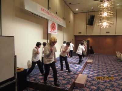 札幌レクリエーション協会によるダンス